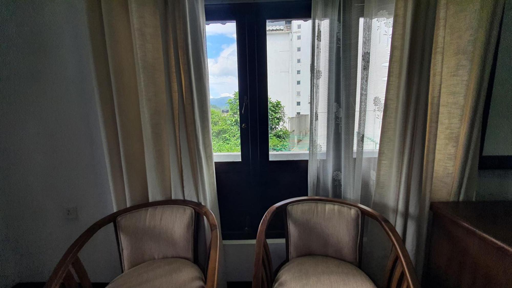 Emerald Mirror Guest Ella Ngoại thất bức ảnh