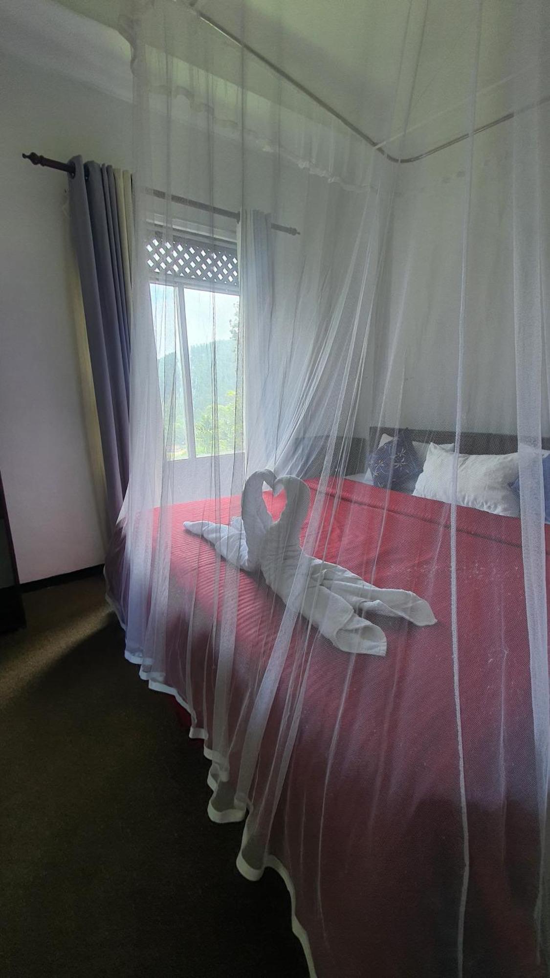 Emerald Mirror Guest Ella Ngoại thất bức ảnh