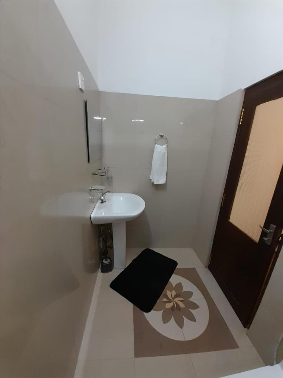 Emerald Mirror Guest Ella Phòng bức ảnh