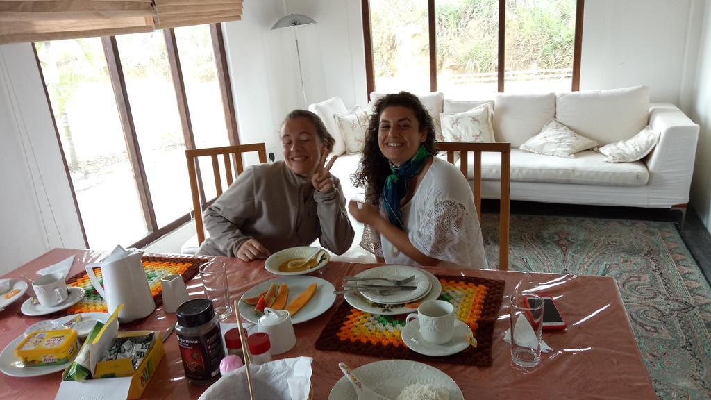 Emerald Mirror Guest Ella Ngoại thất bức ảnh